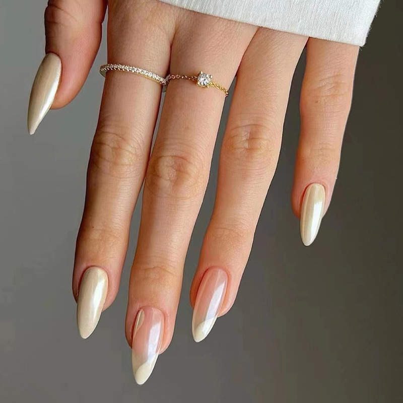 Pearl Nails PEARLY - Image 1